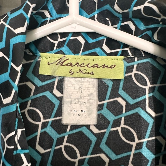 Beautiful silky blouse - Picture 3 of 5